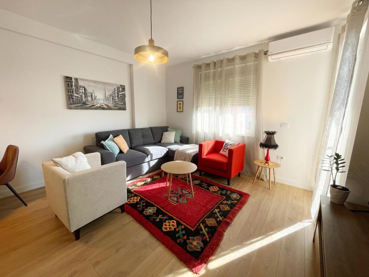 Metro Suites Tiranë Ngoại thất bức ảnh