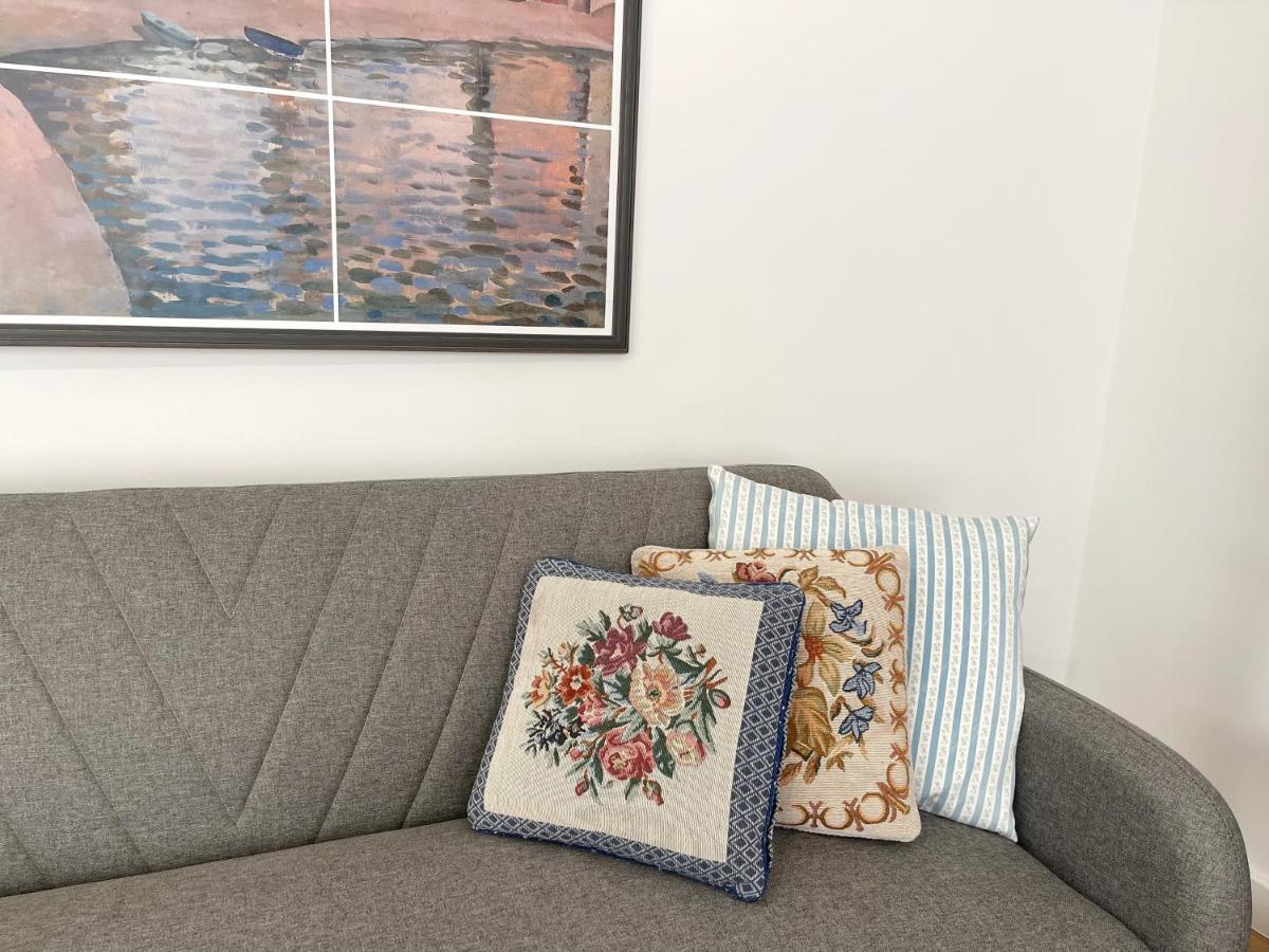 Metro Suites Tiranë Ngoại thất bức ảnh