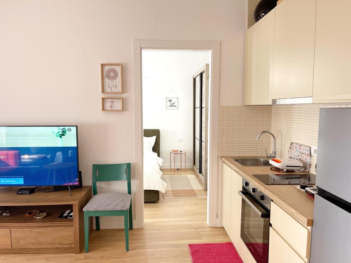 Metro Suites Tiranë Ngoại thất bức ảnh