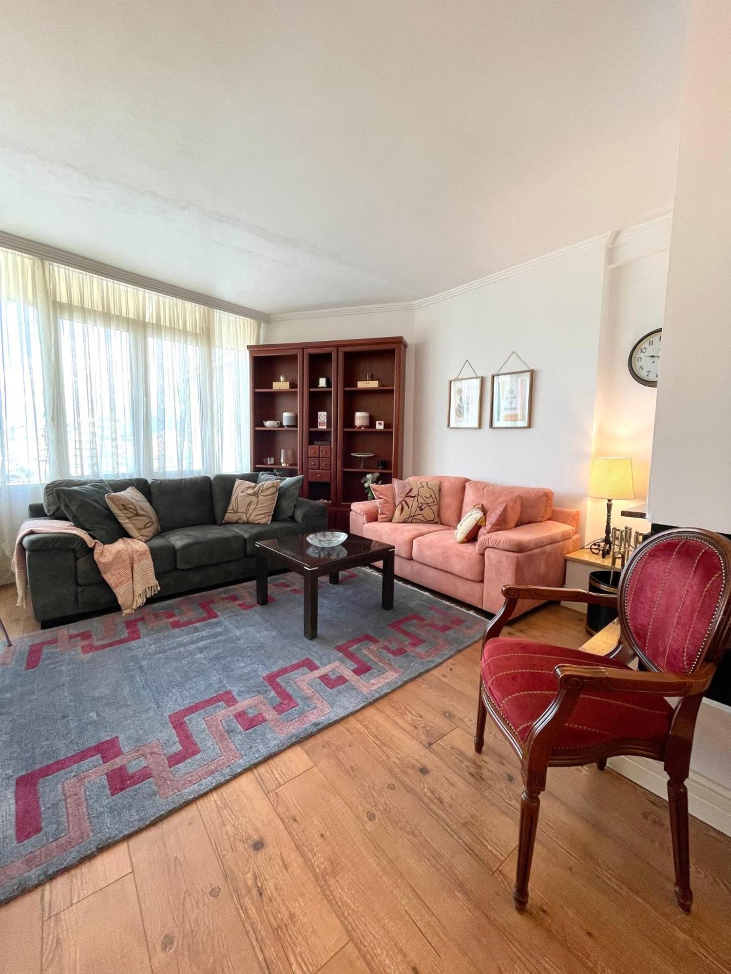 Metro Suites Tiranë Ngoại thất bức ảnh